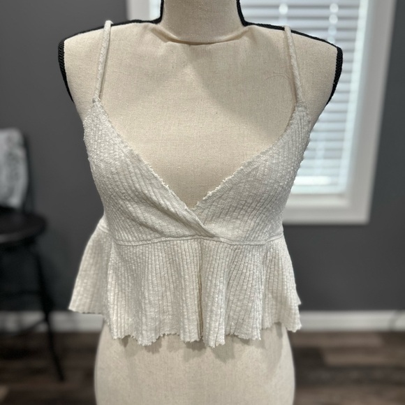 Urban Outfitters White Babydoll Crop Ruffle Ribbed Tank Top Coquette Medium - Picture 2 of 6